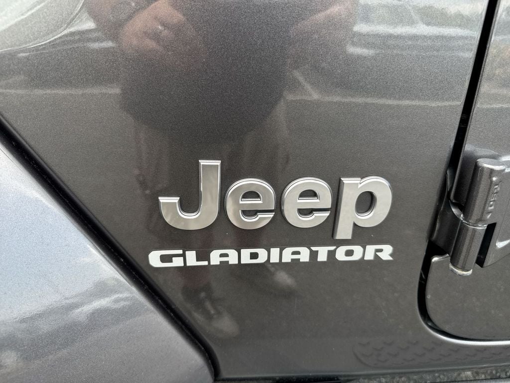 2021 Jeep Gladiator Overland