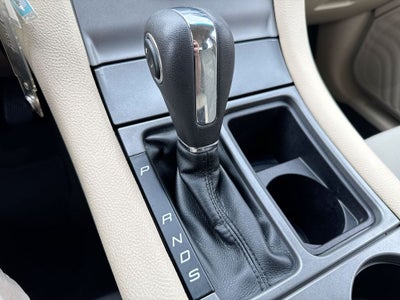 2016 Ford Taurus SE