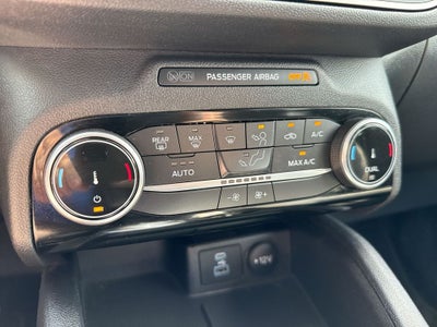 2022 Ford Escape Hybrid SE
