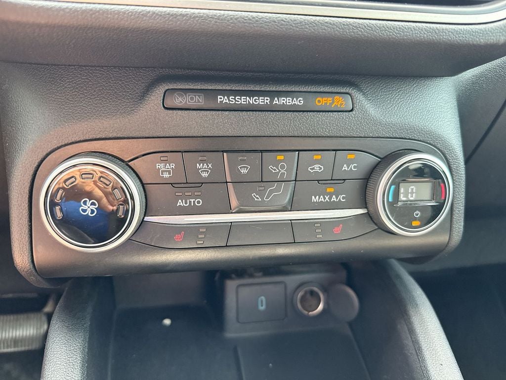 2020 Ford Escape SE