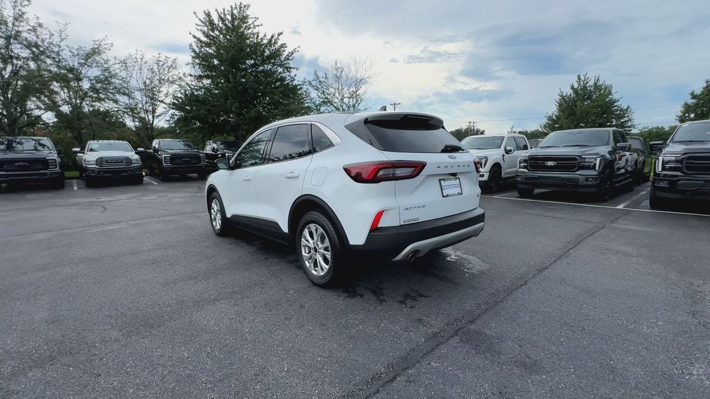 2023 Ford Escape Hybrid Active