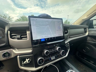 2023 Ford Expedition XLT
