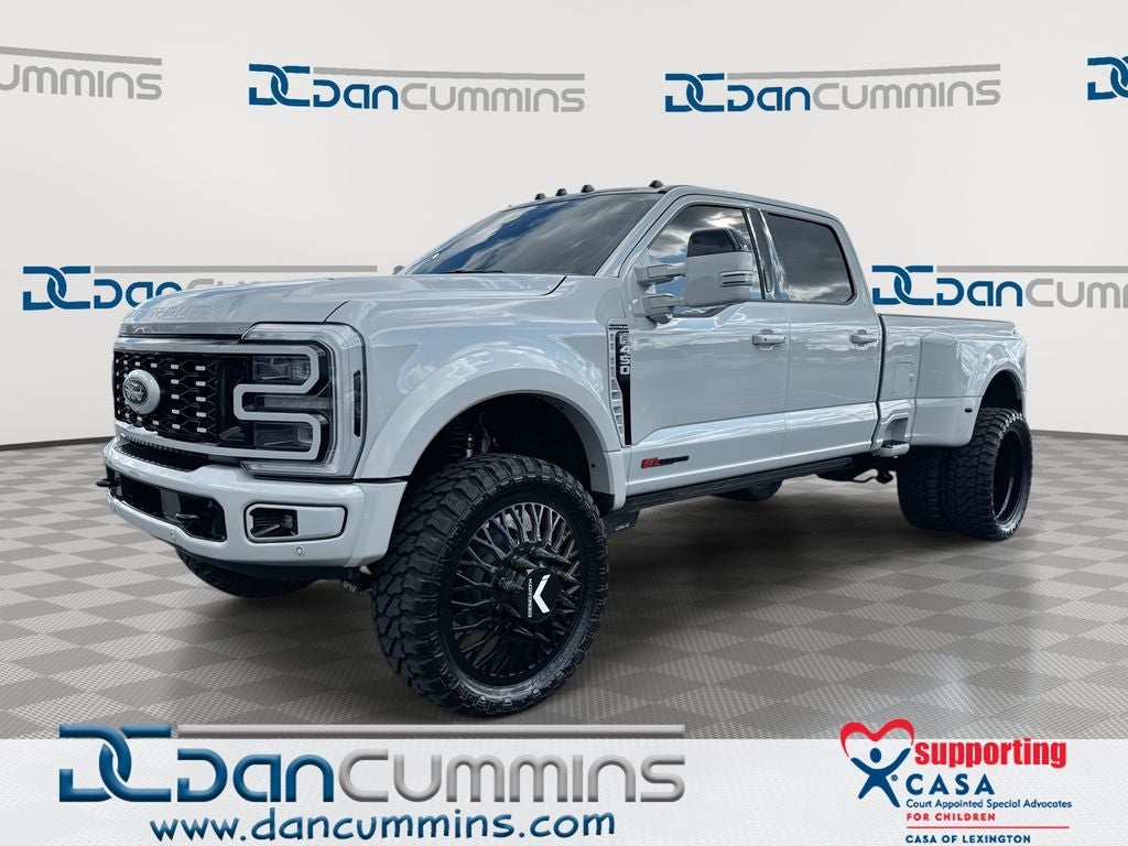 2026 Ford F-450SD Platinum