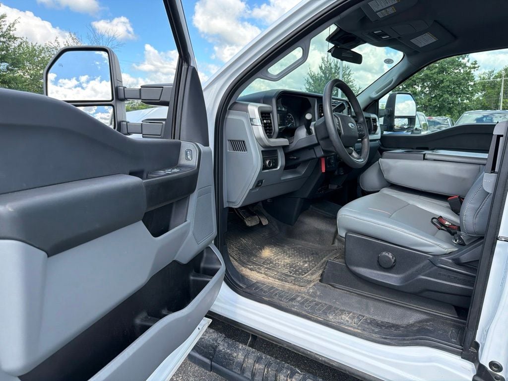 2023 Ford F-350SD XL
