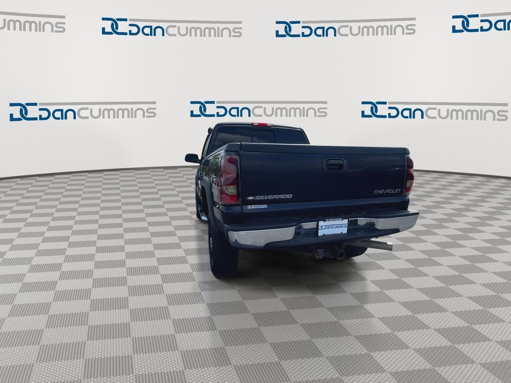 2005 Chevrolet Silverado 2500HD LS