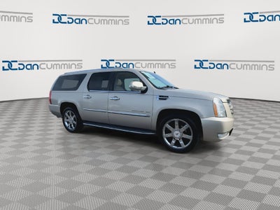 2013 Cadillac Escalade ESV Luxury
