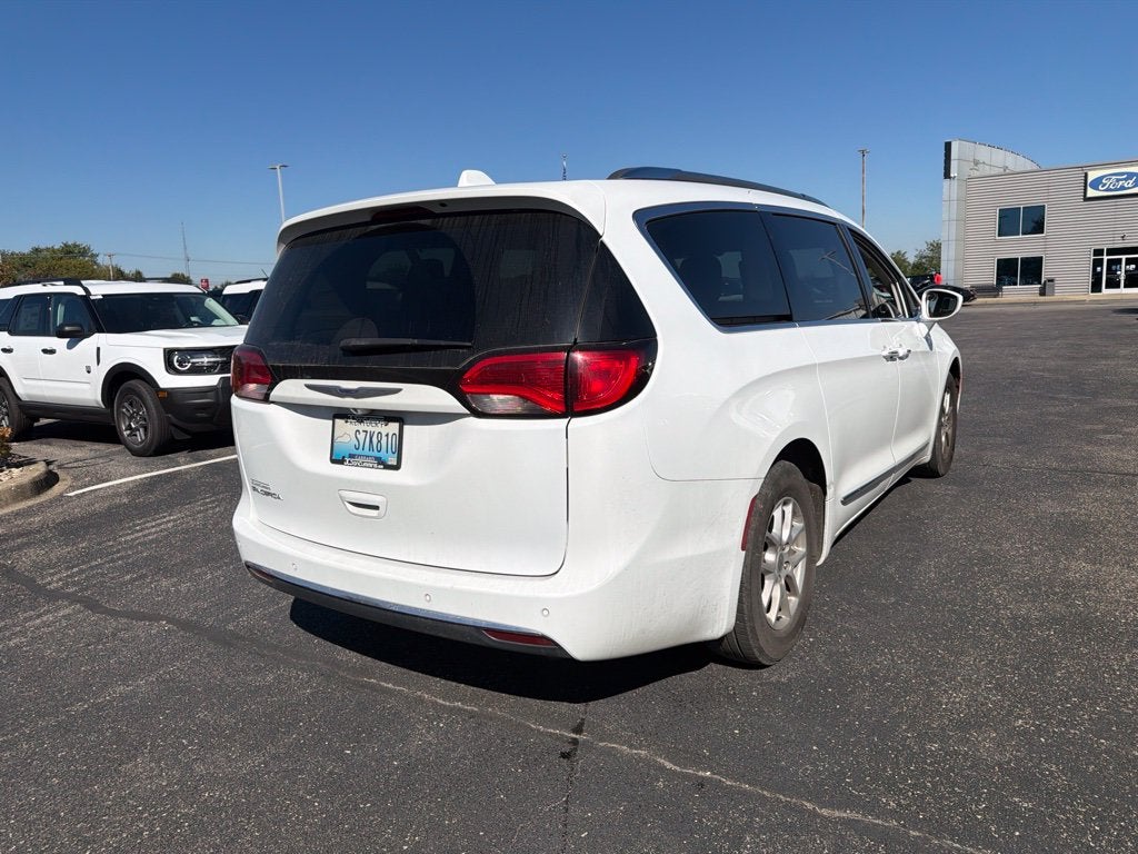 2020 Chrysler Pacifica Touring L