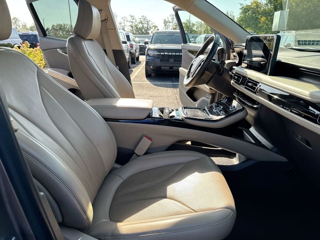 2021 Lincoln Nautilus Reserve