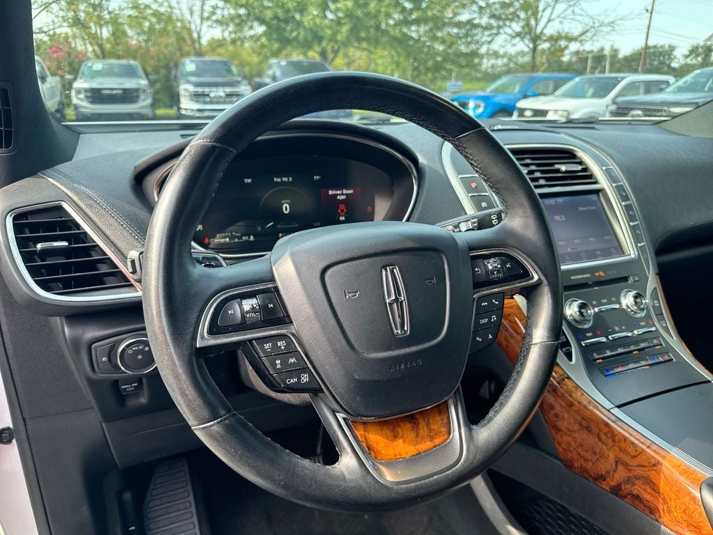 2020 Lincoln Nautilus Reserve