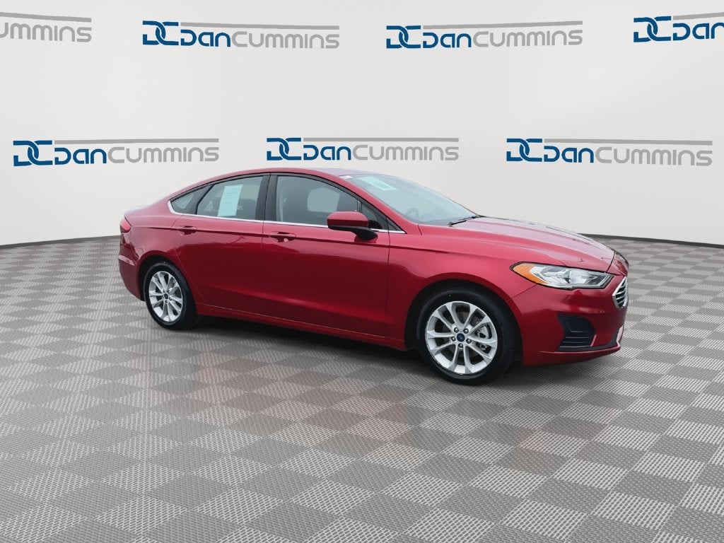 2020 Ford Fusion SE