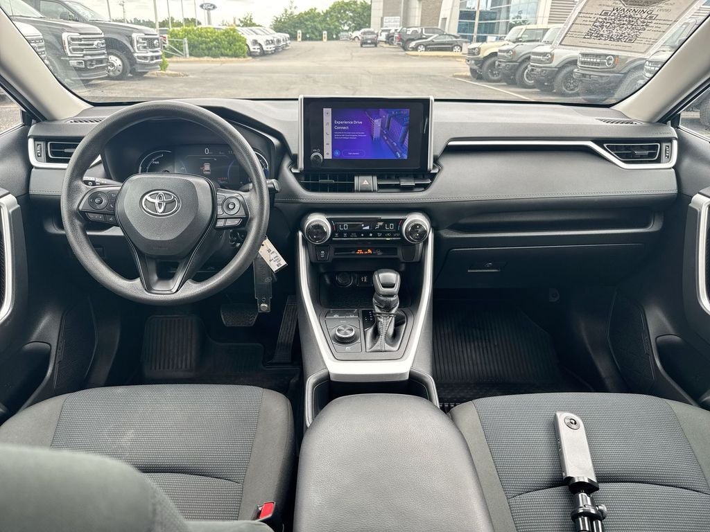 2023 Toyota RAV4 Hybrid LE