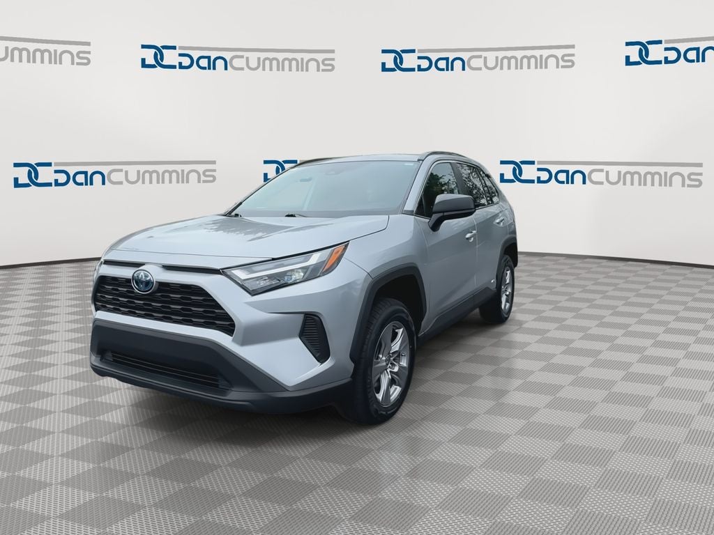2024 Toyota RAV4 Hybrid LE