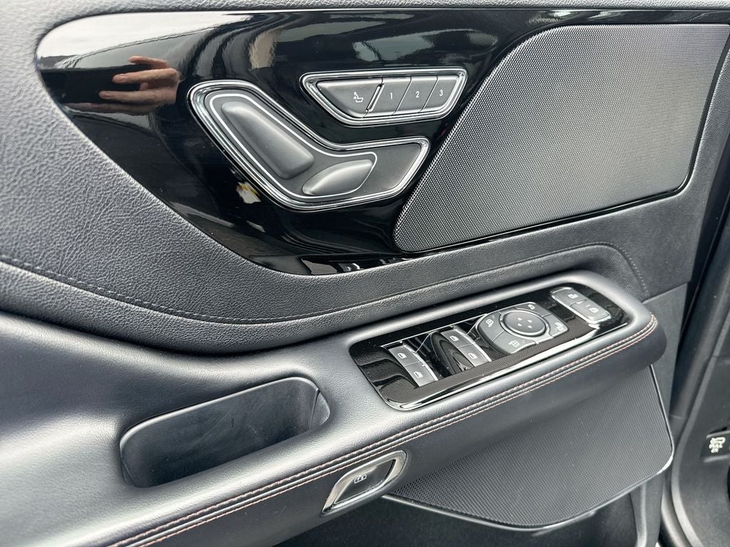 2023 Lincoln Aviator Standard