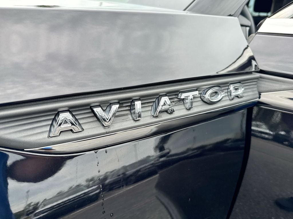 2023 Lincoln Aviator Standard