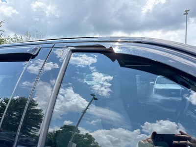 2006 Lincoln Mark LT Base