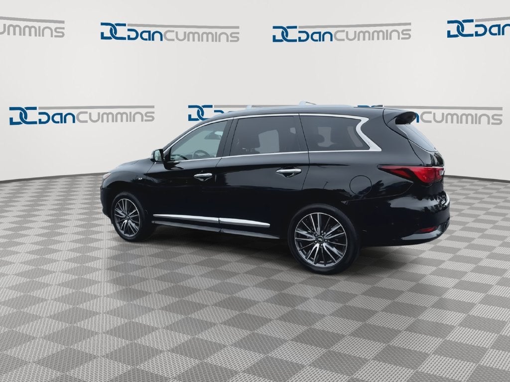 2016 INFINITI QX60 Base