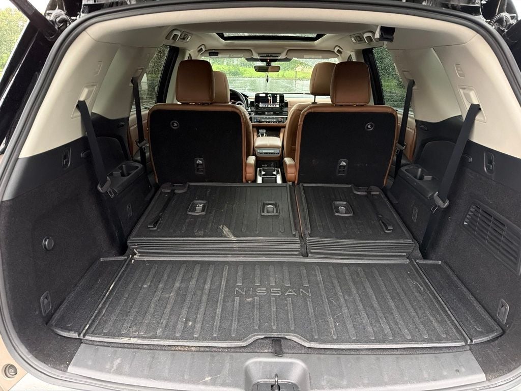 2024 Nissan Pathfinder Platinum