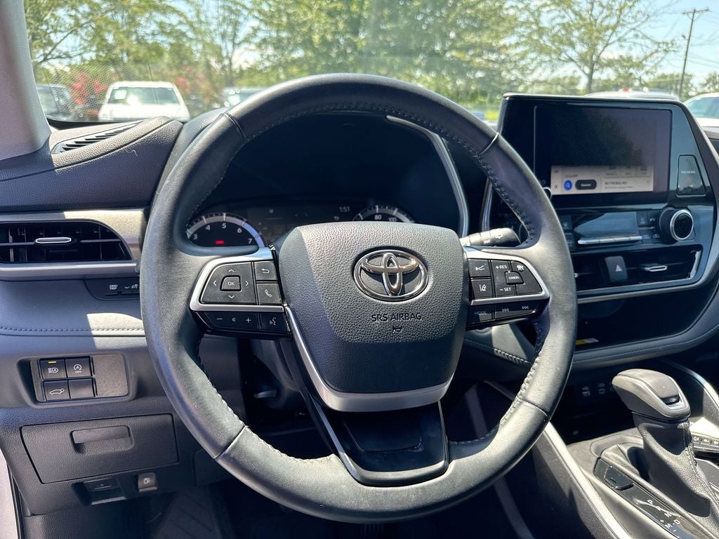 2023 Toyota Highlander XLE
