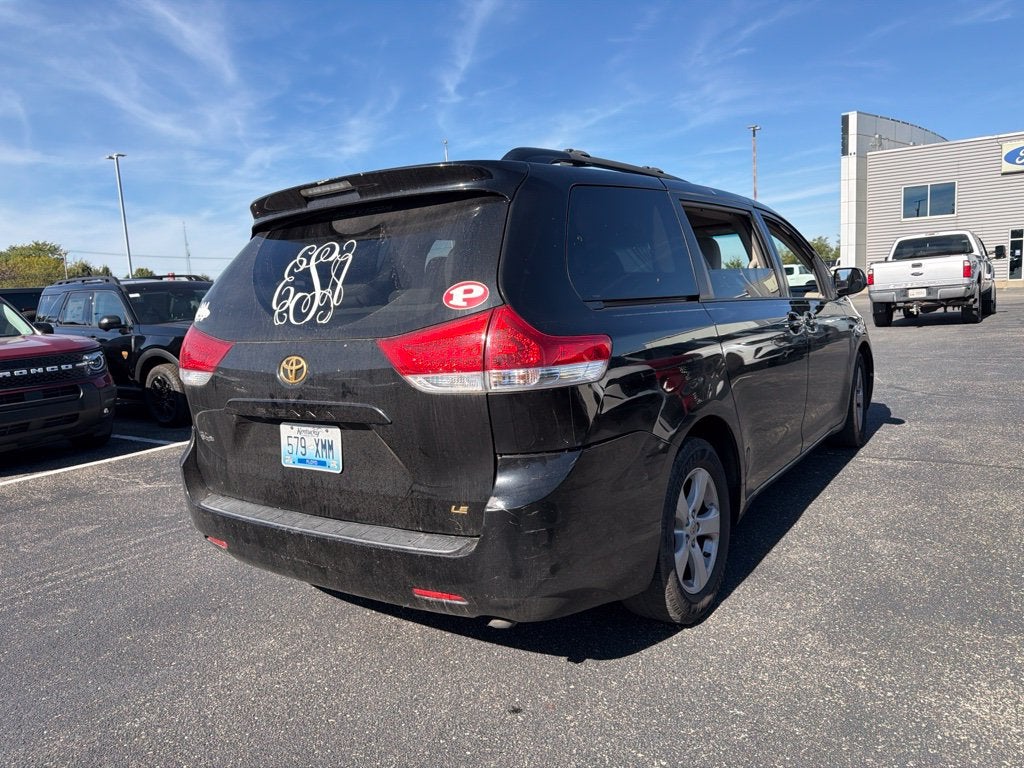 2014 Toyota Sienna LE