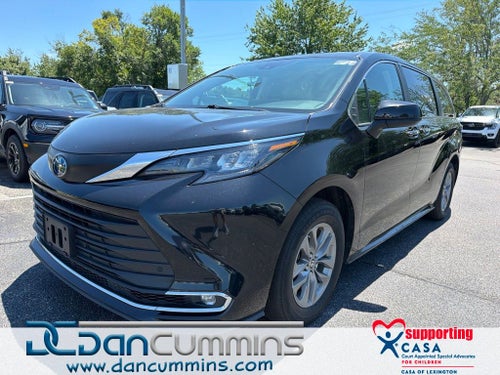 2024 Toyota Sienna XLE