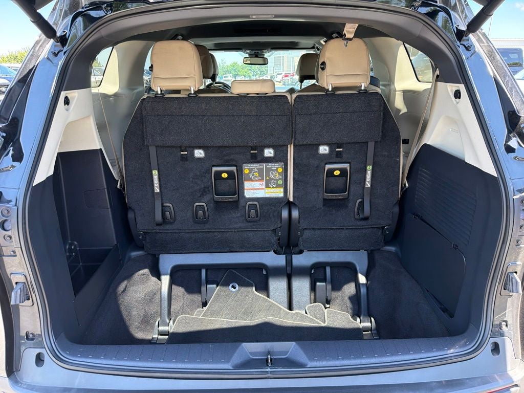 2024 Toyota Sienna XLE