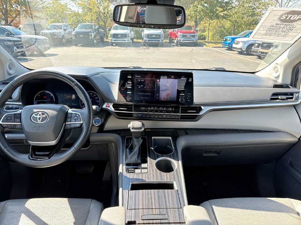 2021 Toyota Sienna Limited