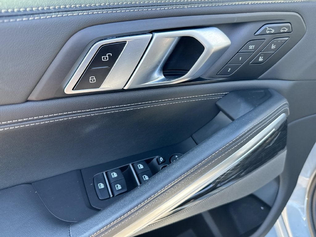 2024 BMW X6 xDrive40i