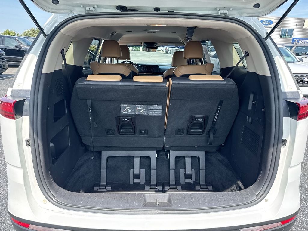 2022 Kia Carnival LX