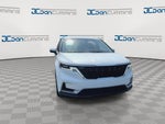 2022 Kia Carnival LX
