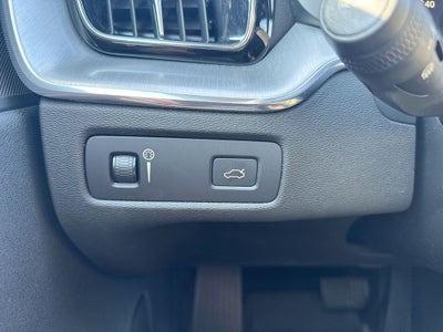 2019 Volvo XC60 T5 Momentum