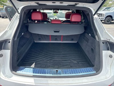 2022 Porsche Cayenne Platinum Edition