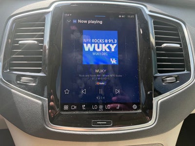 2024 Volvo XC90 B6 Plus Bright Theme
