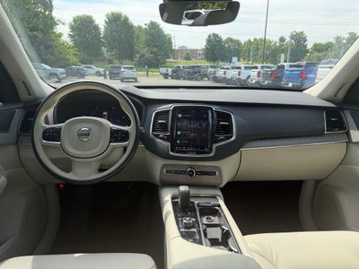 2024 Volvo XC90 B6 Plus Bright Theme