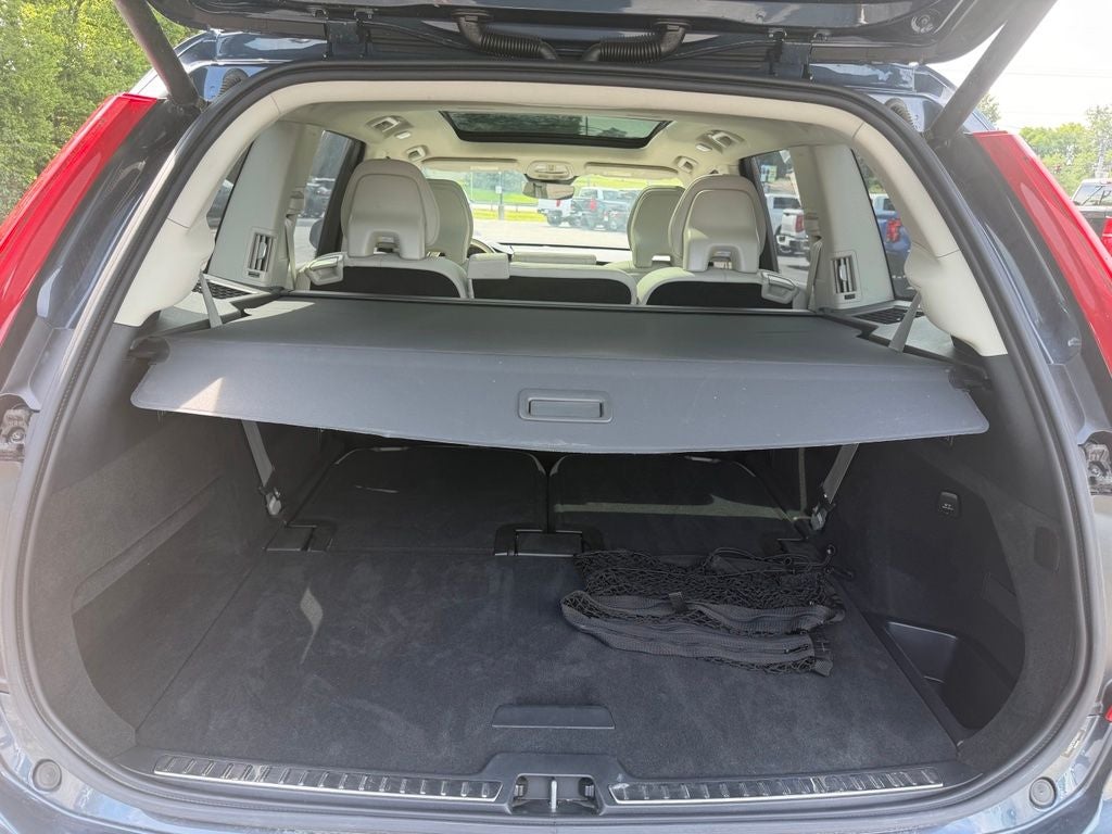 2024 Volvo XC90 B6 Plus Bright Theme