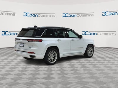 2023 Jeep Grand Cherokee Summit