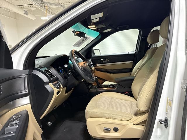 2016 Ford Explorer Base