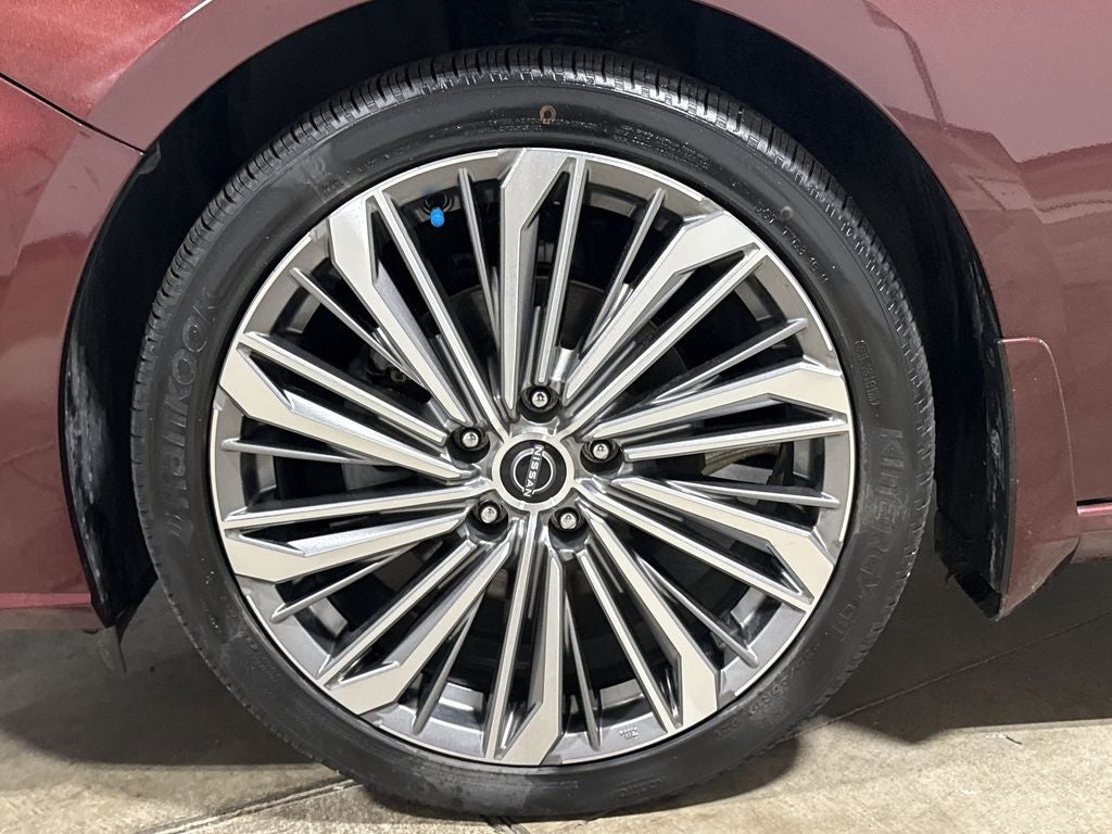 2024 Nissan Altima 2.5 SL