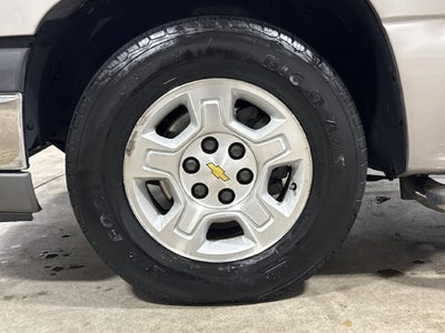2005 Chevrolet Silverado 1500 LS