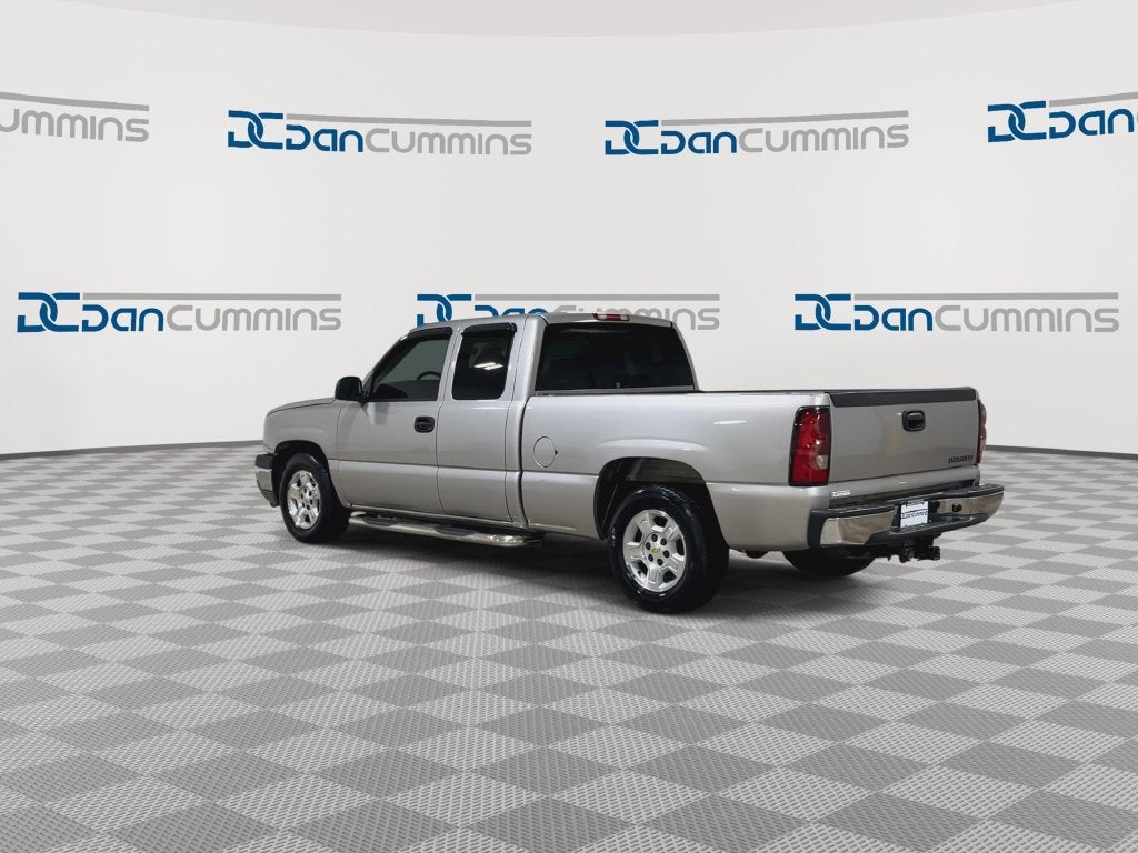 2005 Chevrolet Silverado 1500 LS