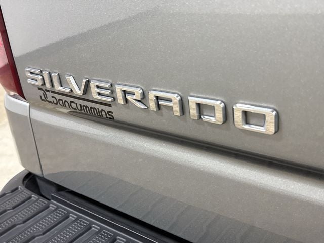 2025 Chevrolet Silverado 1500 LT LT1