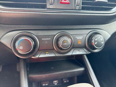2022 Kia Forte FE
