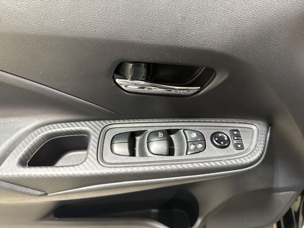 2024 Nissan Versa 1.6 SV
