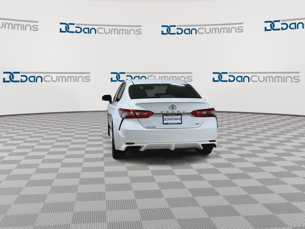 2019 Toyota Camry SE