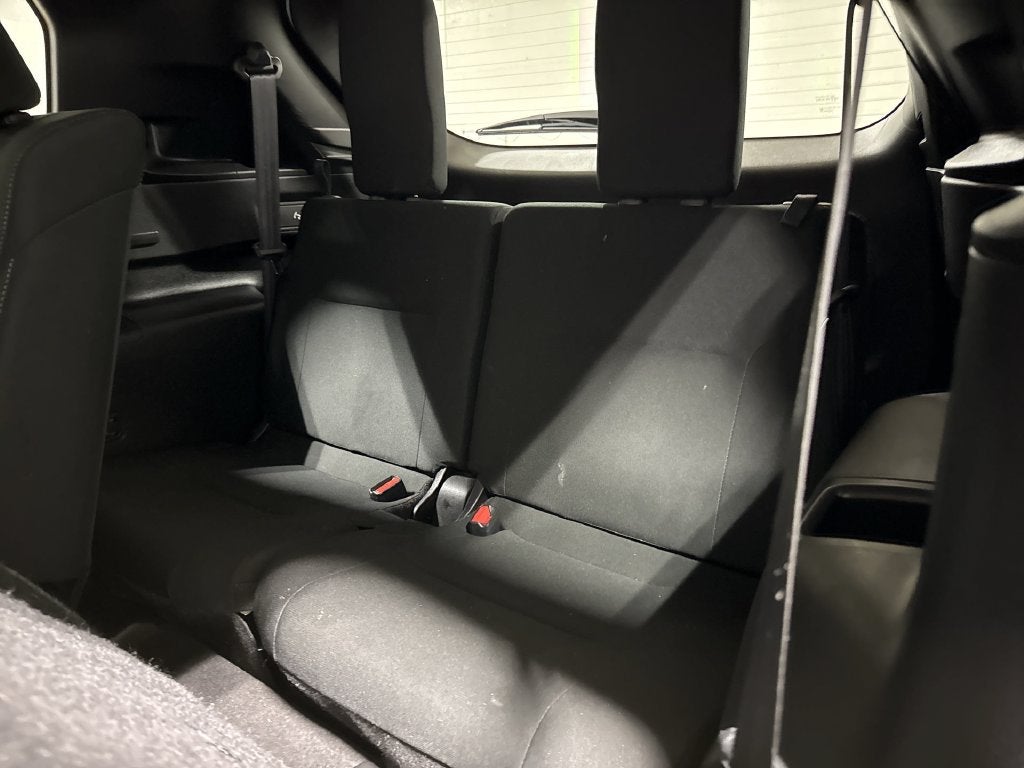 2024 Mitsubishi Outlander ES