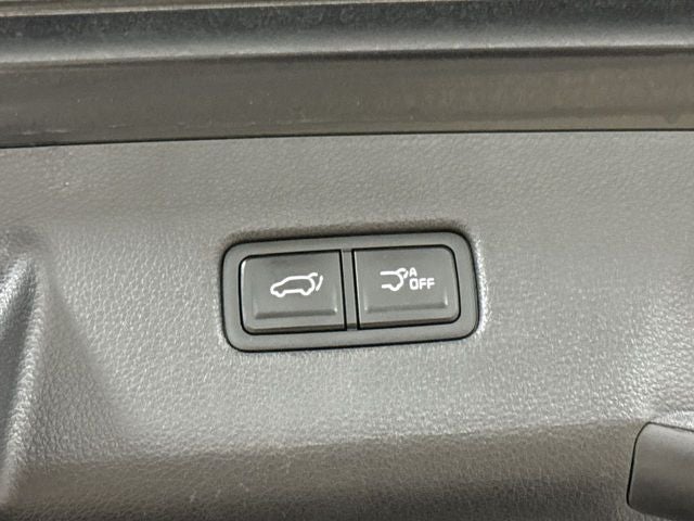 2022 Kia Carnival SX
