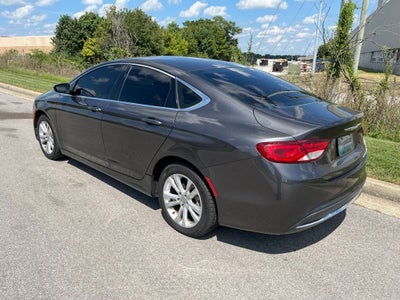 2016 Chrysler 200 Limited