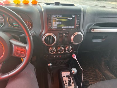 2017 Jeep Wrangler Sahara