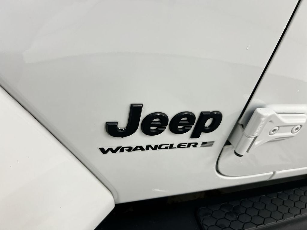 2023 Jeep Wrangler Altitude