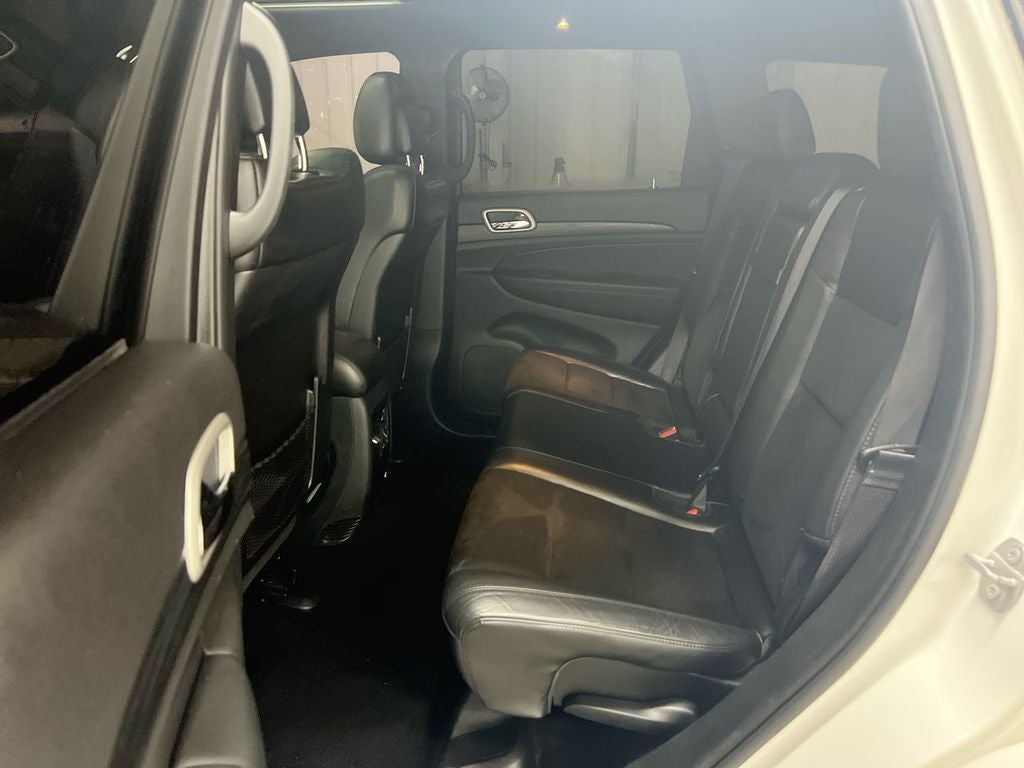 2020 Jeep Grand Cherokee Laredo