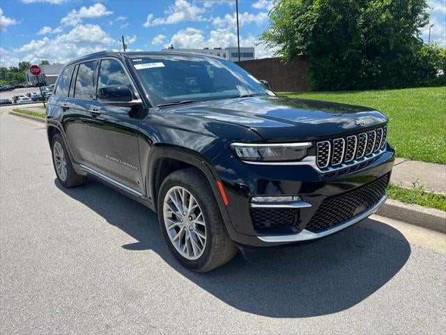 2023 Jeep Grand Cherokee Summit